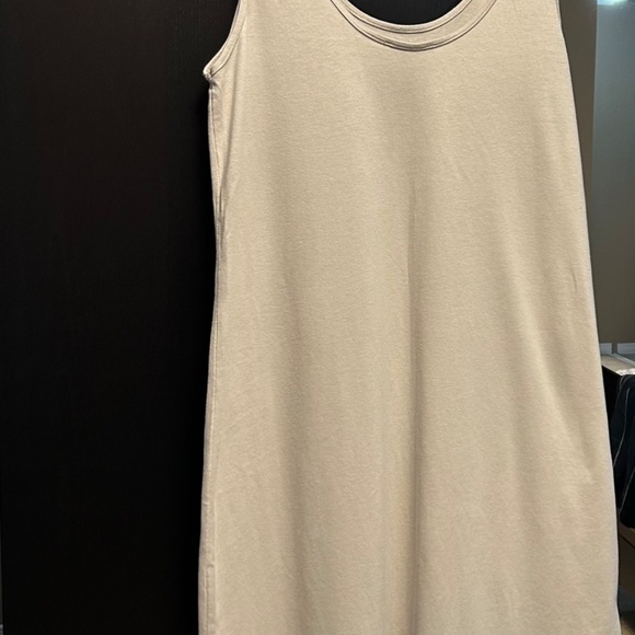 Neutral Off-White Cotton Romper – Slouchy, Comfy & Effortless - Picture 2 of 3